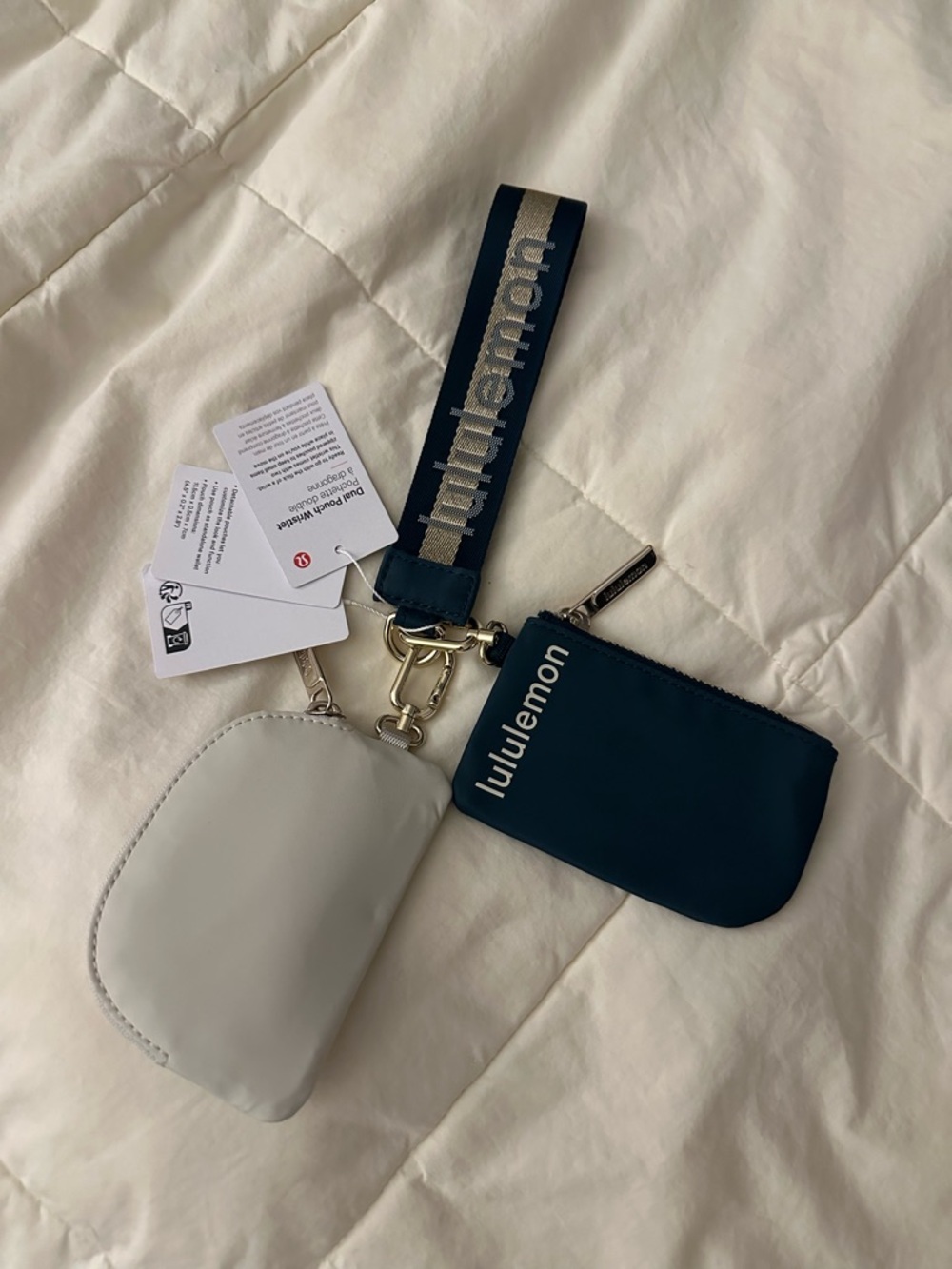 lululemon athletica White and dark Teal green Key Pouch Set